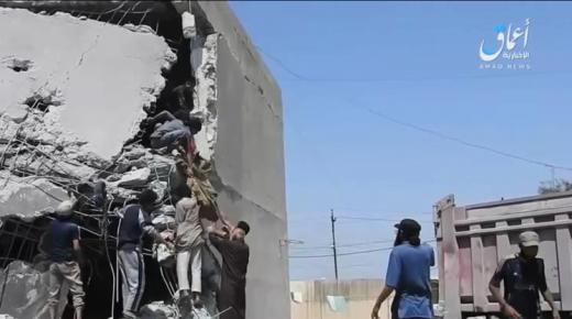 تنظيم الدولة ينشر صورا لقتلى قصف مدرسة اللواء بغرب الموصل