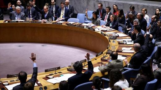 روسيا تنقذ الأسد والولايات المتحدة توجه رسائل تحذيرية لهما