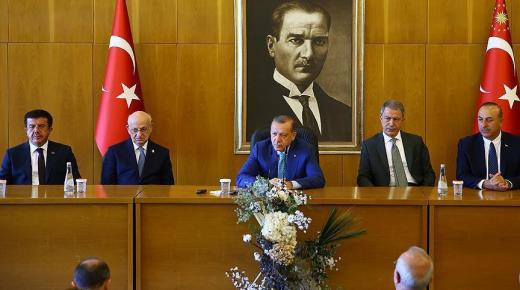 أردوغان يهدد التنظيمات الإرهابية في مطار أتاتورك قبيل توجهه للهند