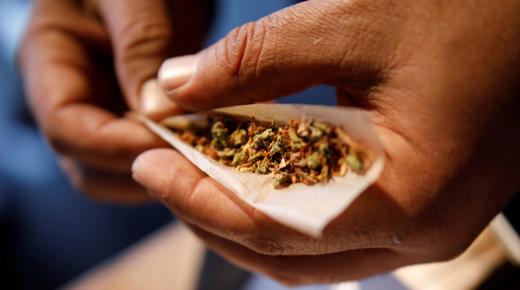 تفسير حلم المخدرات والحشيش في المنام لابن سيرين