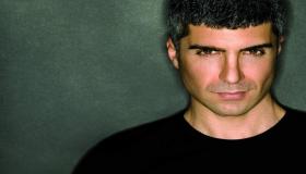 بالصور: لن تصدق أن هذه الممثلة المصرية كانت حبيبة النجم التركي أوزجان دينيز