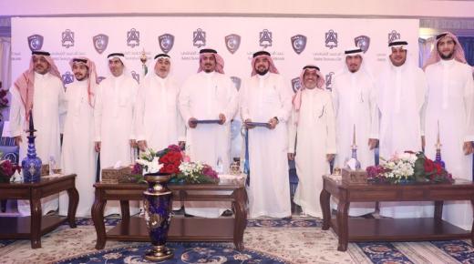 بالصور..تجديد عقد الرعاية بين نادي الهلال وشركة عبدالصمد القرشي