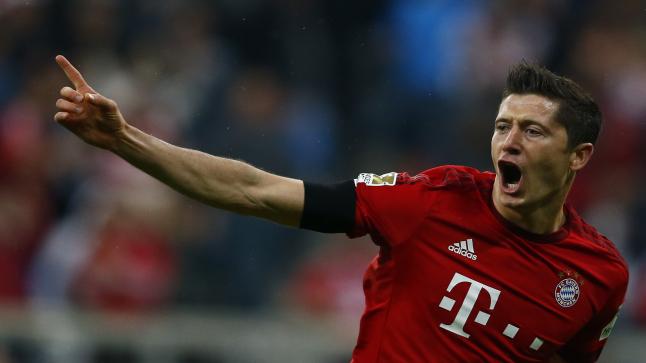 ليفاندوفسكي يغادر مران فريقه قبل مواجهة ريال مدريد