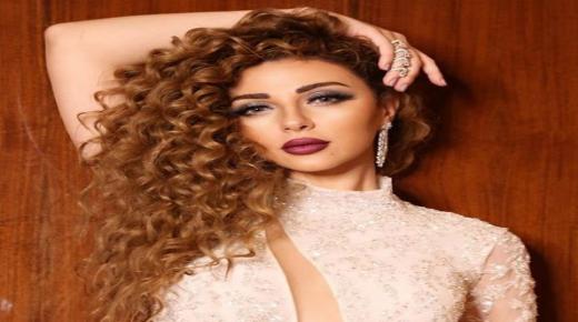 هكذا رحب طفل ميريام فارس بعودة أمه إلى الساحة الفنية من جديد