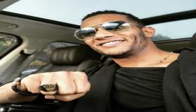 محمد رمضان يطرح برومو كليبه الجديد بسيارة كلاسيكية هل يحاول استفزاز الجمهور؟