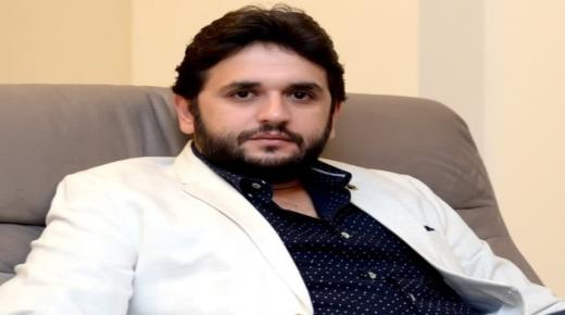 مصطفى خاطر يفقد أعز الناس لديه ونجوم مسرح مصر يواسونه