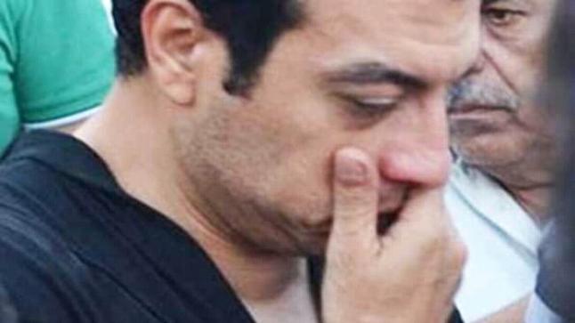 اندلاع حريق هائل في فيلا إيهاب توفيق يسفر عنه وفاة والده مختنقا