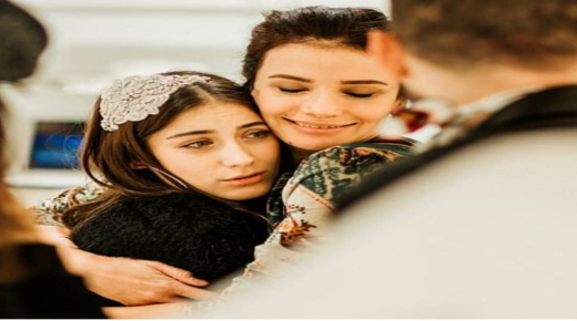 سونغول أودان تتحدث بهذه الطريقة عن هازال كايا وهكذا وصفتها