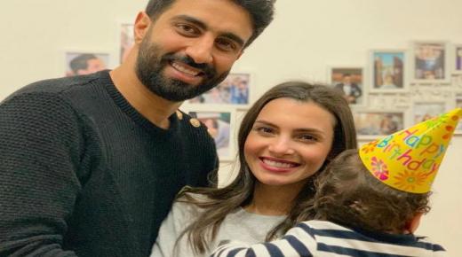 كارمن سليمان تستفز الجمهور بصورتها مع ابنها