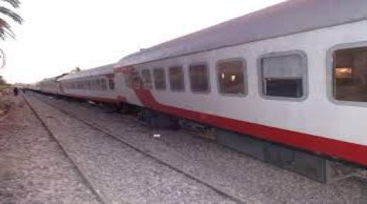 تفسير حلم القطار في المنام للعزباء والمتزوجة والحامل لابن سيرين