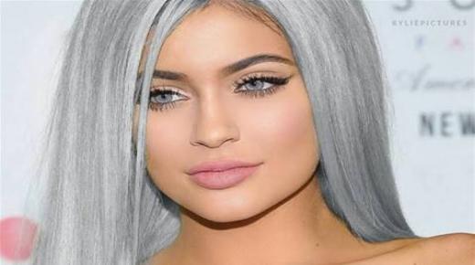 كايلي جينير تروج لمكياج الفلانتين بلوك حقبة العشرينات