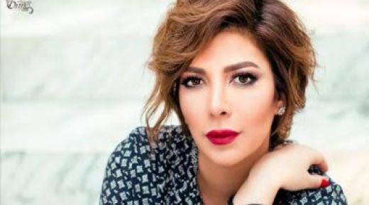 هكذا كان رد أصالة على من اتهمها بالسخرية من بطانة فستان رانيا يوسف