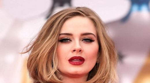 مغنية البوب العالمية أديل تنفصل رسميا عن زوجها بعد زواج وقصة حب دامت لسنوات