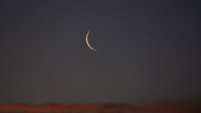 رسميا المرصد الفلكي يعلن رؤية هلال شوال 1439