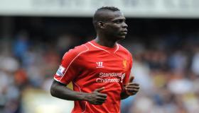 رئيس نادي نيس الفرنسي يتحدث عن إمكانية ضم المهاجم الإيطالي بالوتيلي