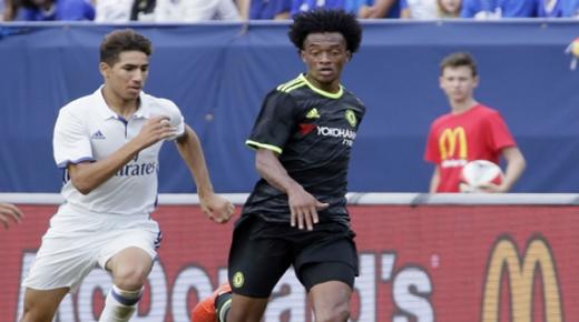 كوادرادو يقترب من مواصلة اللعب مع يوفنتوس في الموسم الجديد