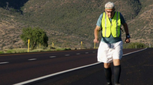 مسن يبلغ 93 سنة يقطع الولايات المتحدة ركضا من الشرق إلى الغرب !